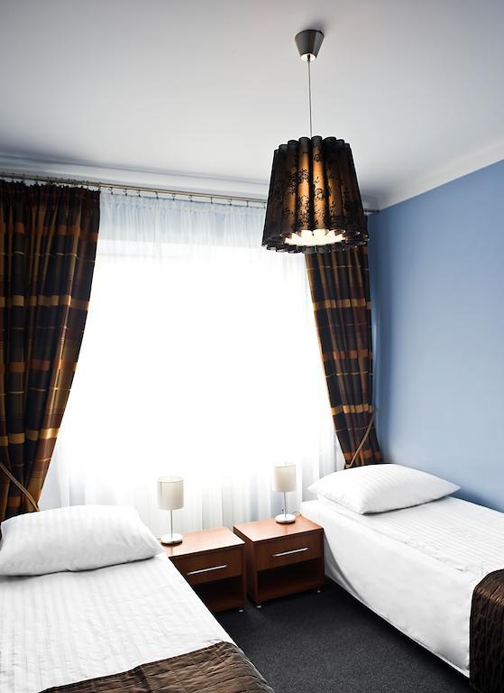 Hotel Korona Łuków Kamer foto